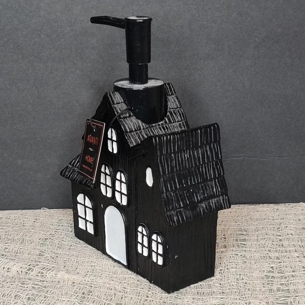 Avanti Black Spooky Haunted House Mansion Halloween‎ Soap Pump Dispenser
